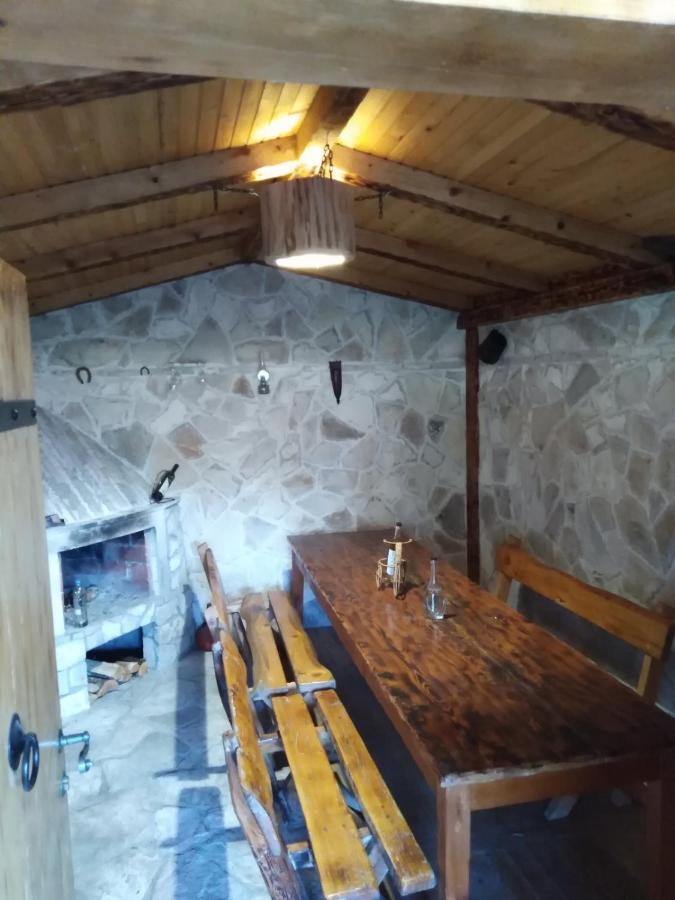 Vinarija "Delmo" Apartments Trebinje Exterior foto